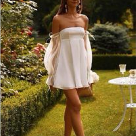 Alamour Celine Dress XS - Picture 1 of 4